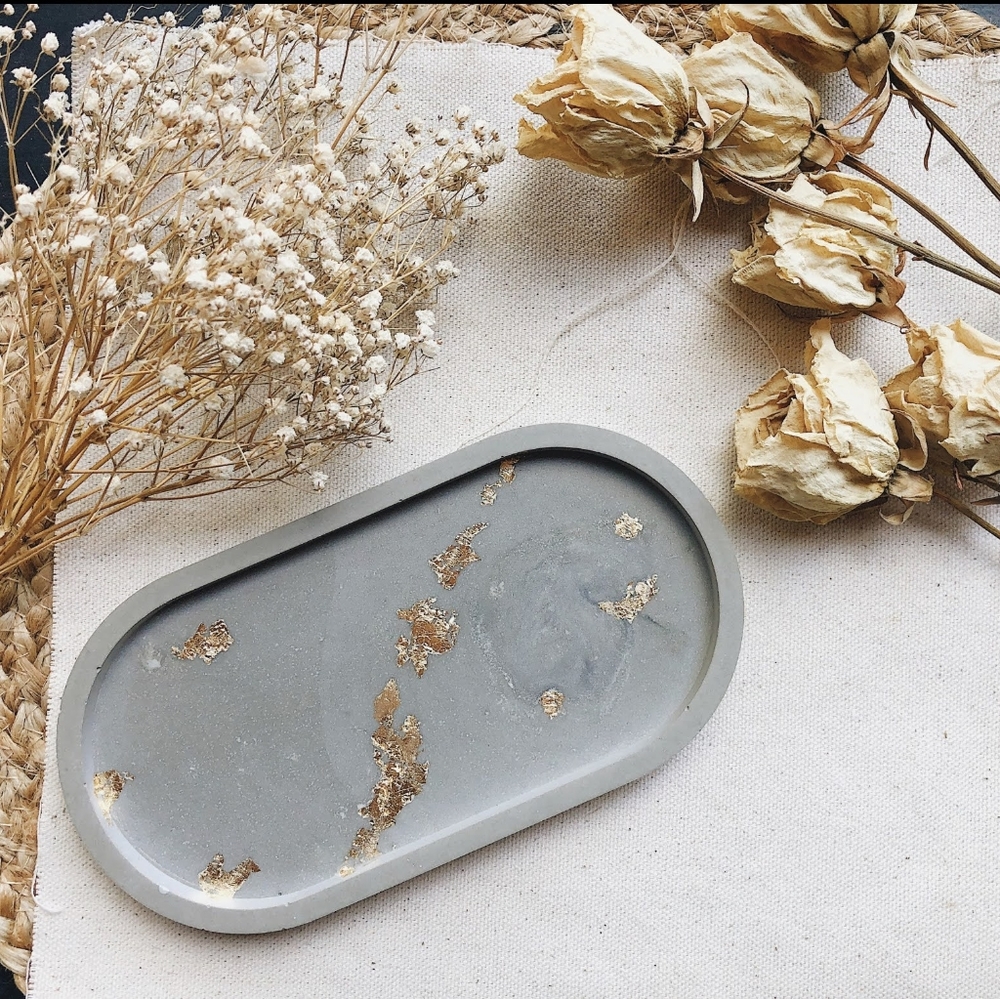 Concrete Tray with Goldleaf